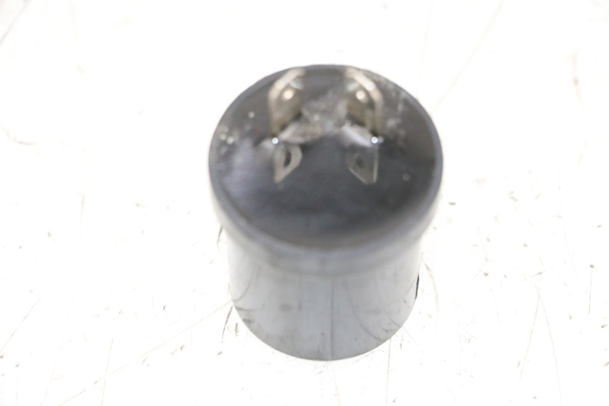 photo de RELE' FRECCE MBK BOOSTER SPIRIT NAKED 50 (2004 - 2017) - Zoom sullo stato d'uso