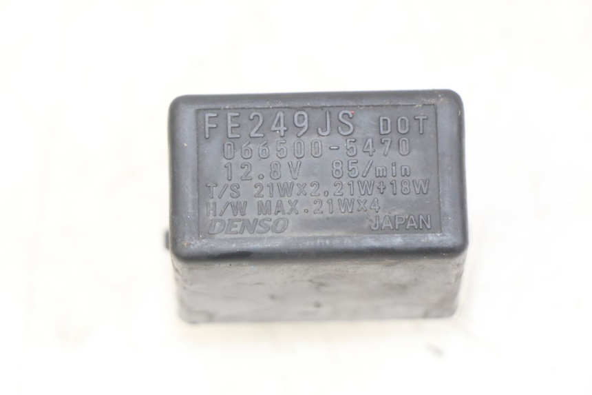 photo de CENTRALINA FRECCE SUZUKI BURGMAN 650 (2002 - 2004) - Dettaglio del componente