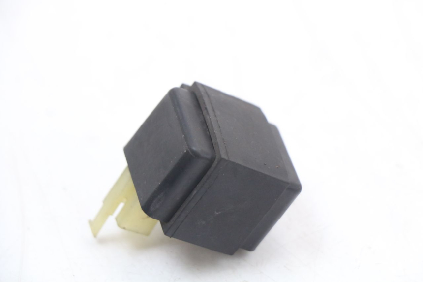 photo de CENTRALE CLIGNOTANTE SUZUKI BURGMAN 125 (2007 - 2014) - Dettaglio del componente