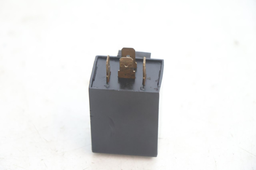 photo de RELE' FRECCE PEUGEOT BUXY 50 (1993 - 1998) - Zoom sullo stato d'uso