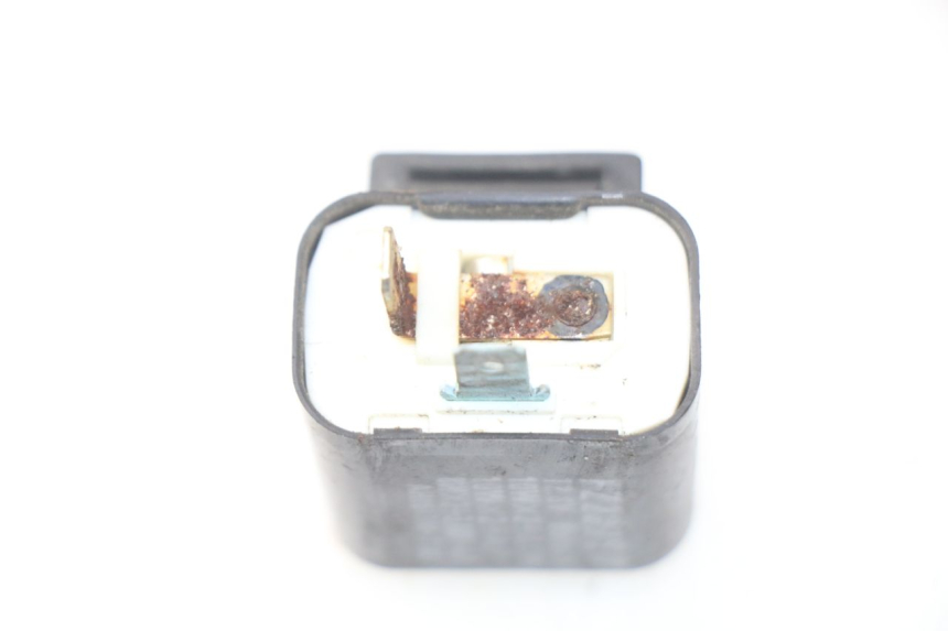 photo de Centralina lampeggiante YAMAHA BW'S 50 (1999 - 2003) - Zoom sullo stato d'uso