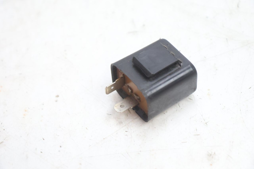 photo de RELE' FRECCE HONDA CB TWO FIFTY 250 (1991 - 2002) - Altra angolazione