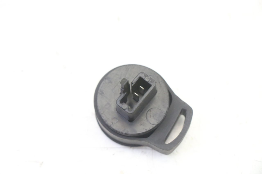 photo de CENTRALINA FRECCE PEUGEOT ELYSTAR 50 (2002 - 2014) - Zoom sullo stato d'uso