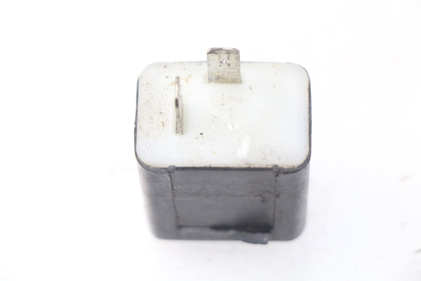 photo de Centralina lampeggiante PIAGGIO FLY IE 125 (2012 - 2017) - Zoom sullo stato d'uso