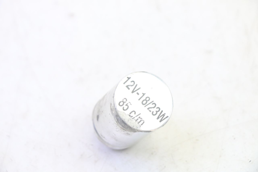 photo de RELE' FRECCE KAWASAKI GPX R WARBIRD 600 (1988 - 1993) - Zoom sullo stato d'uso