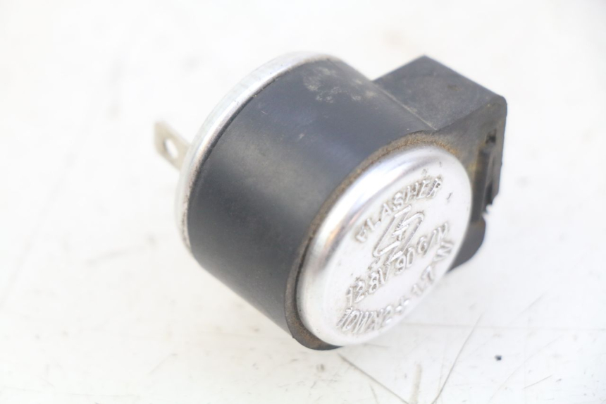 photo de CENTRALINA FRECCE SUZUKI GSX-F GSX  F 1100 (1988 - 1994) - Dettaglio del componente