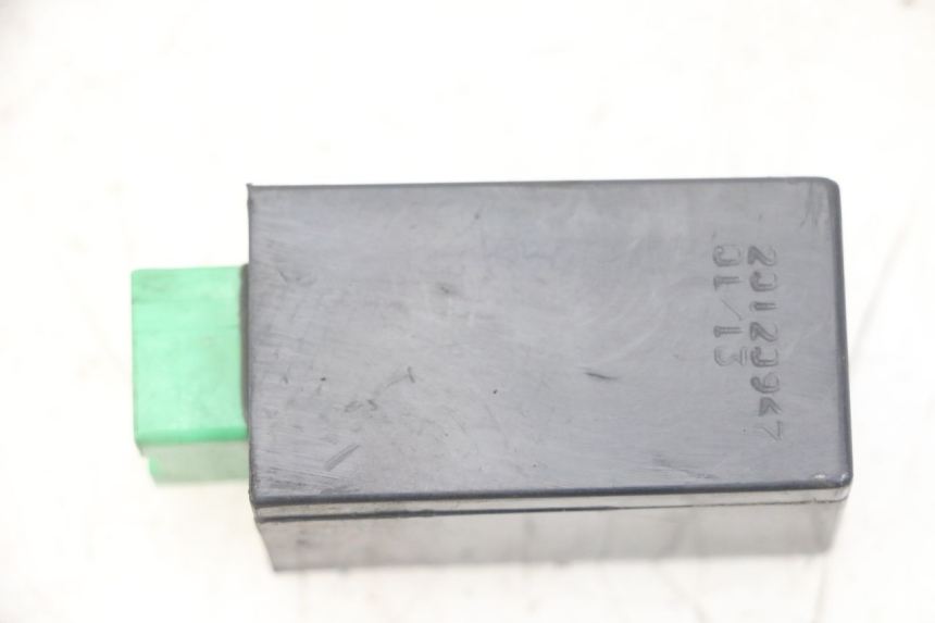 photo de RELE' FRECCE PIAGGIO IE MP3 YOURBAN 300 (2011 - 2016) - Dettaglio del componente