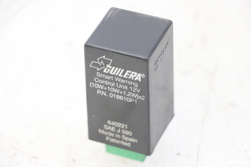 photo de RELE' FRECCE PIAGGIO IE MP3 YOURBAN 300 (2011 - 2016) - Zoom sullo stato d'uso