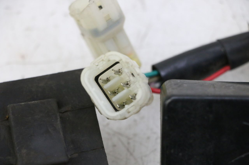 photo de RELE' FRECCE SYM JOYMAX 125 (2010 - 2017) - Ricambio usato controllato