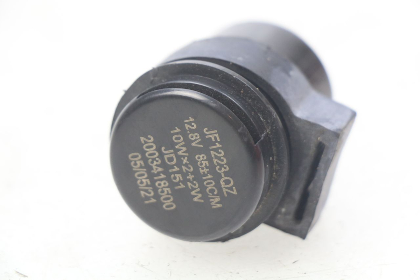 photo de CENTRALE CLIGNOTANTE PEUGEOT KISBEE 4T 50 (2018 - 2022) - Vista principale