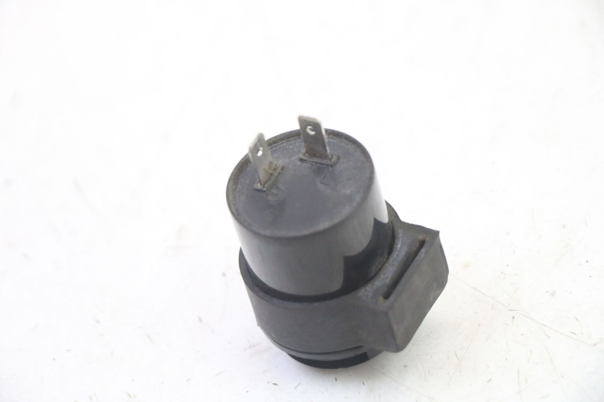 photo de CENTRALE CLIGNOTANTE PEUGEOT KISBEE 4T 50 (2018 - 2022) - Zoom sullo stato d'uso