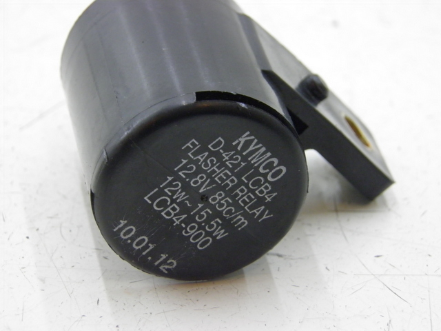 photo de Centralina lampeggiante KYMCO XCITING RI ABS 500 (2010) - Zoom sullo stato d'uso