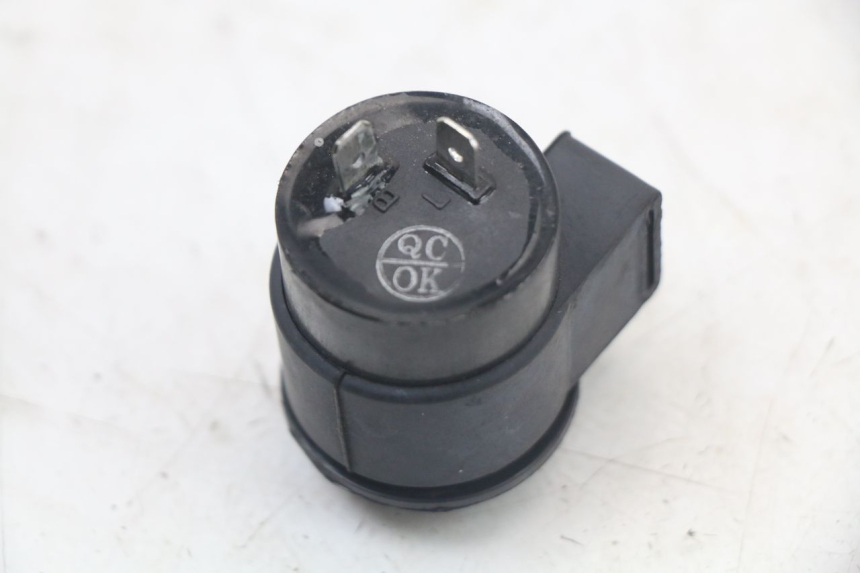 photo de CENTRALINA FRECCE SYM MIO 50 (2011 - 2017) - Primo piano tecnico