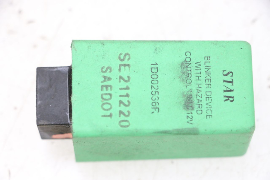 photo de RELE' FRECCE PIAGGIO MP3 HPE 300 (2019 - 2026) - Altra angolazione