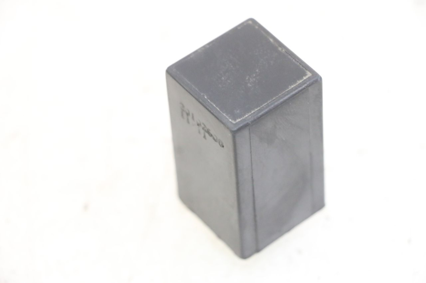 photo de RELE' FRECCE PIAGGIO MP3 LT 300 (2010 - 2016) - Altra angolazione