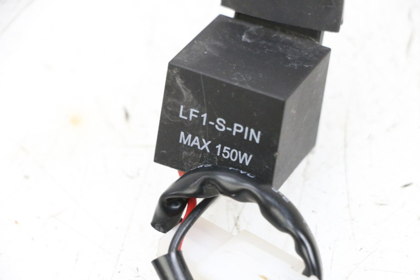 photo de RELE' FRECCE YAMAHA MT-07 MT07 ABS 700 (2018 - 2020) - Primo piano tecnico