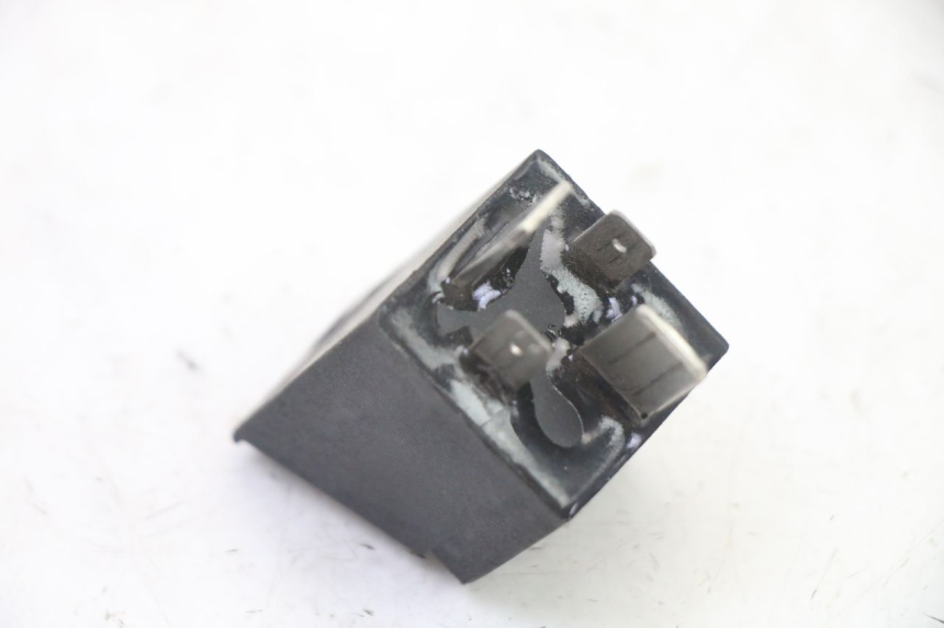 photo de RELE' FRECCE PIAGGIO NEW TYPHOON 50 (2018 - 2021) - Altra angolazione