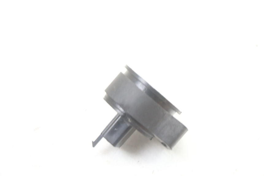 photo de RELE' FRECCE PEUGEOT TREKKER TKR 50 (2005 - 2014) - Dettaglio del componente