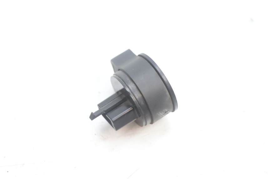 photo de RELE' FRECCE PEUGEOT SPEEDFIGHT 2 AC 50 (2000 - 2009) - Vista principale