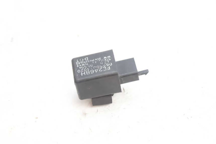 photo de RELE' FRECCE KYMCO SUPER 8 2T 50 (2007 - 2013) - Dettaglio del componente