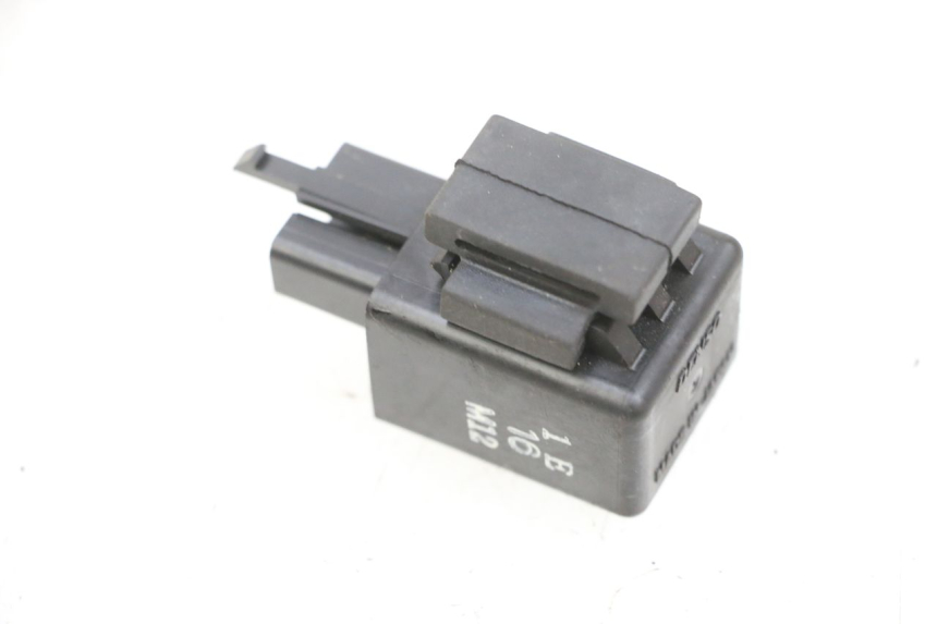 photo de RELE' FRECCE YAMAHA TRICITY 300 (2020 - 2024) - Zoom sullo stato d'uso