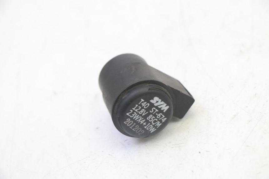 photo de RELE' FRECCE PEUGEOT TWEET PRO CARGO 50 (2018 - 2022) - Zoom sullo stato d'uso