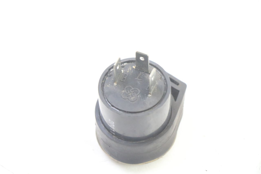 photo de CENTRALINA FRECCE PEUGEOT V-CLIC VCLIC 50 (2007 - 2013) - Zoom sullo stato d'uso