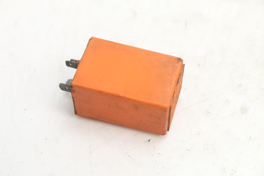 photo de RELE' FRECCE PIAGGIO VESPA PK FL 2T 50 (1990 - 1996) - Dettaglio del componente