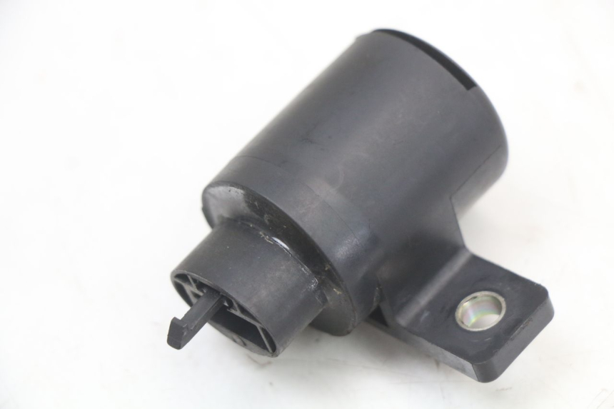 photo de Centralina lampeggiante KYMCO XCITING 250 (2006 - 2009) - Dettaglio del componente