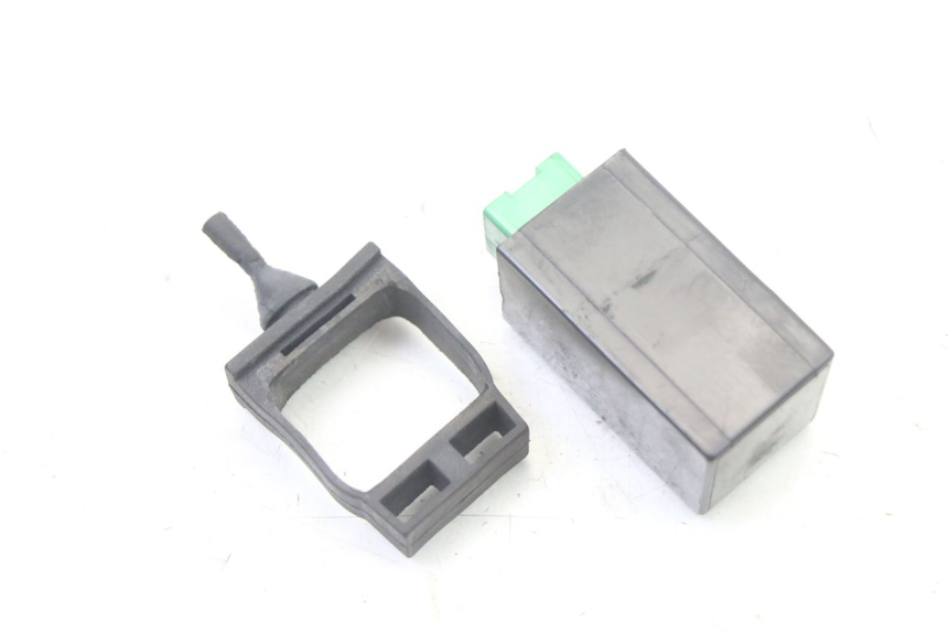 photo de CENTRALINA FRECCE PIAGGIO XEVO - X EVO 125 (2007 - 2017) - Zoom sullo stato d'uso