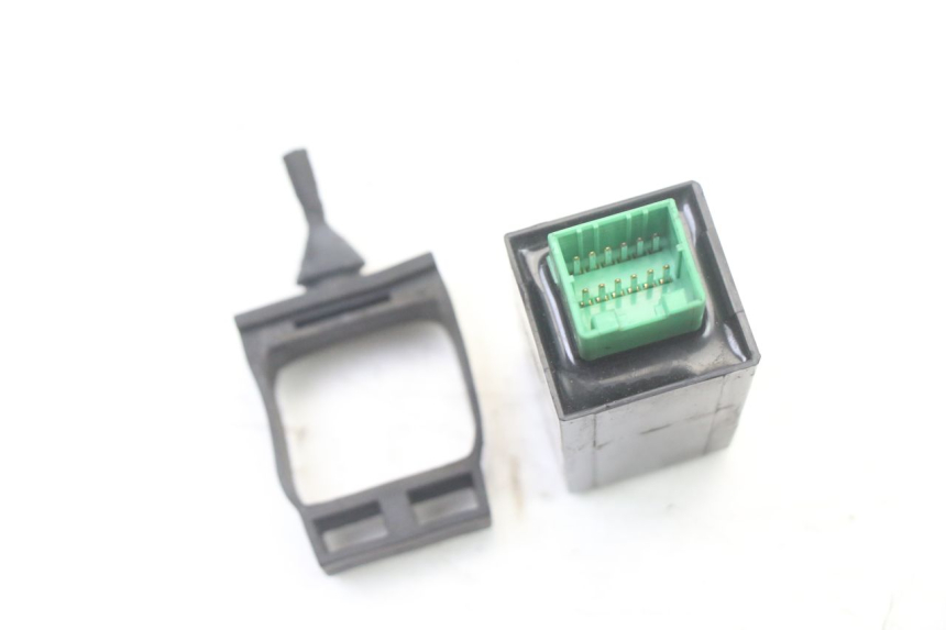 photo de CENTRALINA FRECCE PIAGGIO XEVO - X EVO 125 (2007 - 2017) - Altra angolazione