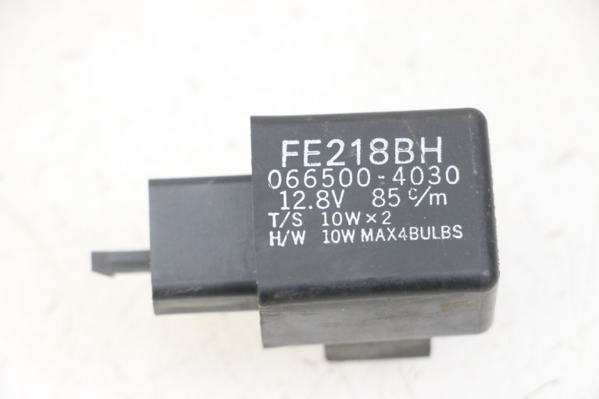 photo de RELE' FRECCE YAMAHA XJ6 ABS 600 (2008 - 2016) - Vista principale