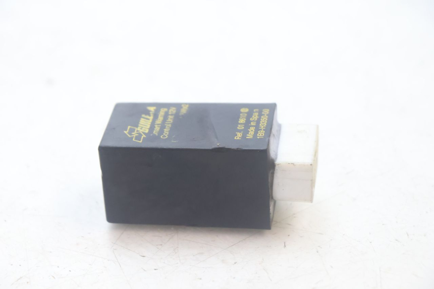 photo de CENTRALINA FRECCE YAMAHA YP MAJESTY 125 (2002 - 2006) - Zoom sullo stato d'uso