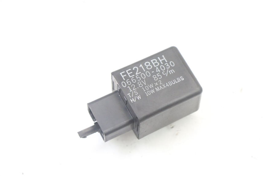 photo de RELE' FRECCE YAMAHA YP X-MAX XMAX 400 (2014 - 2017) - Vista principale