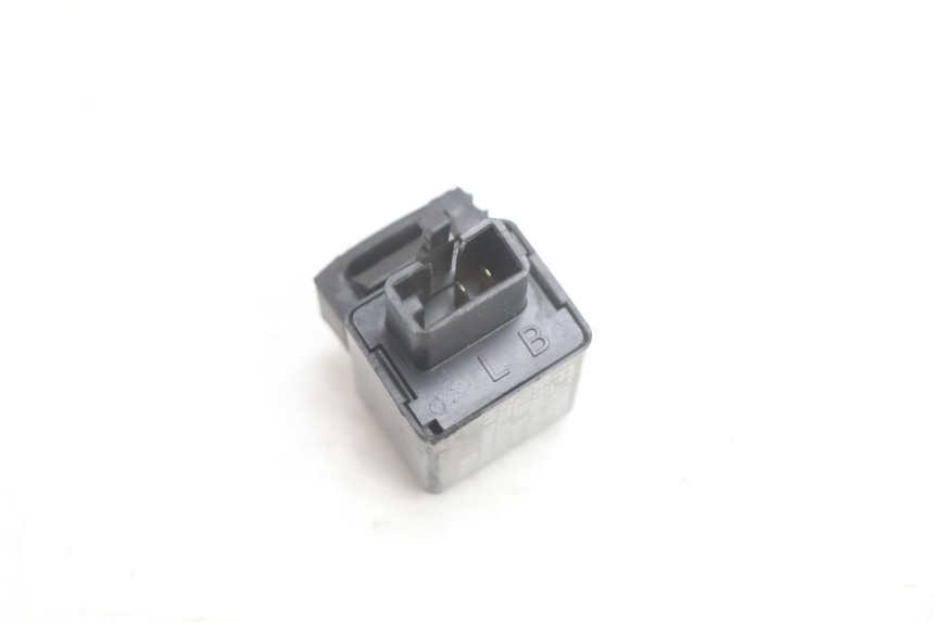 photo de Centralina lampeggiante KAWASAKI ZX-6R ZX6R 600 (2000 - 2002) - Altra angolazione