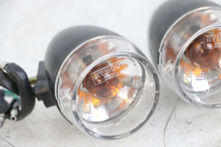 photo de FANALE POSTERIORE KYMCO AGILITY 4T 50 (2018 - 2022) - Vista d'insieme del prodotto