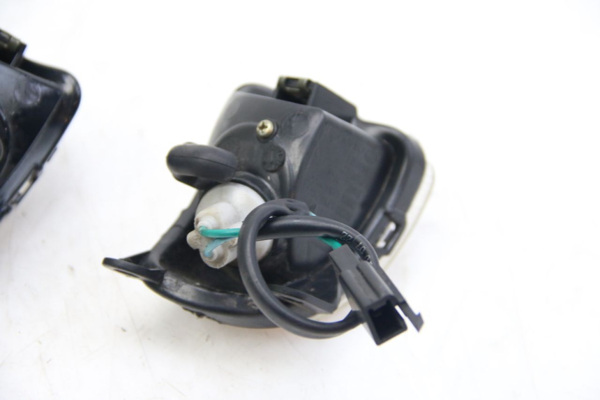 photo de CLIGNOTANTE POSTERIORE ECCITY ARTELEC 670 1 (2013 - 2017) - Dettagli dei punti di fissaggio