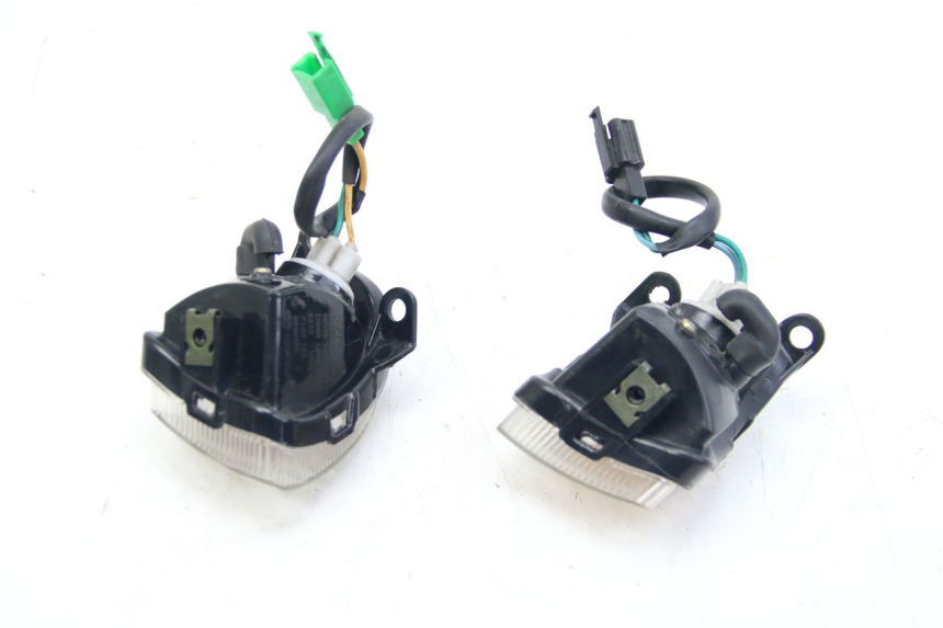 photo de CLIGNOTANTE POSTERIORE ECCITY ARTELEC 670 1 (2013 - 2017) - Ricambio usato controllato