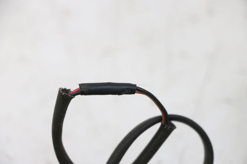 photo de FRECCE POSTERIORE DERBI SENDA SM DRD X-TREME 50 (2011 - 2017) - Dettagli dei punti di fissaggio