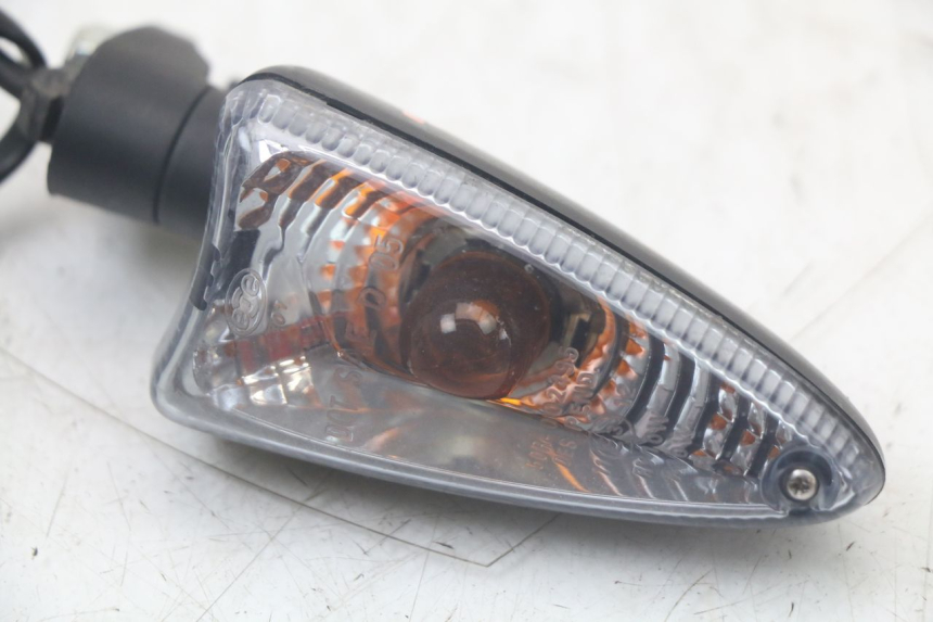 photo de FANALE POSTERIORE DESTRO YAMAHA AEROX 2T 50 (2013 - 2017) - Dettaglio del componente