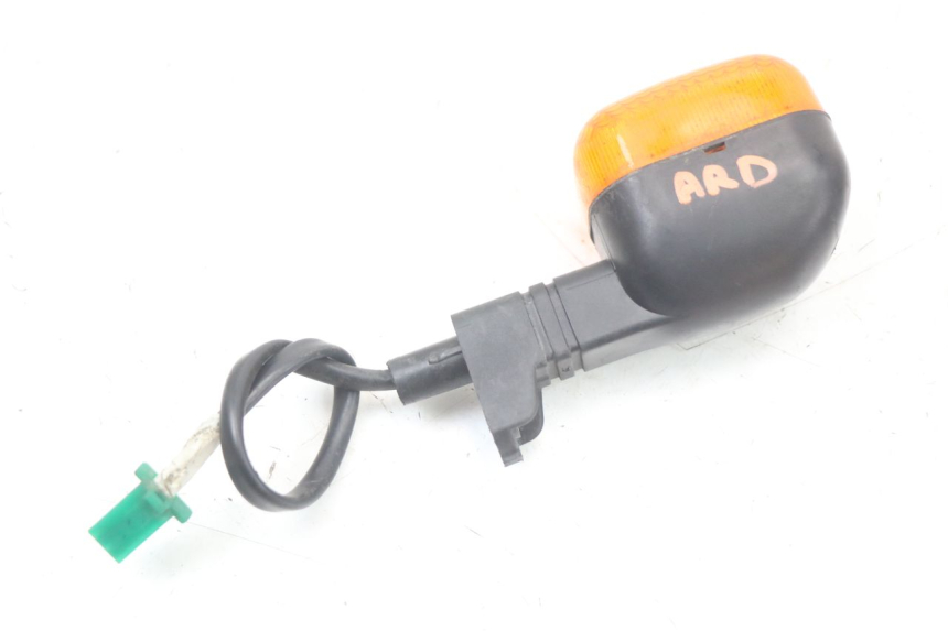 photo de CLIGNOTANTE POSTERIORE DESTRA YAMAHA BW'S BWS 125 (2010 - 2013) - Altra angolazione