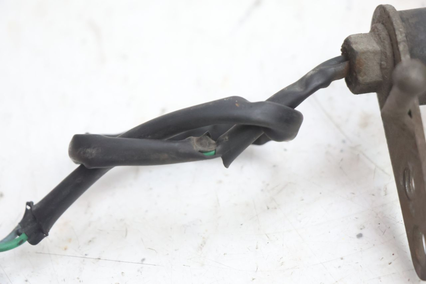 photo de FRECCE DESTRA POSTERIORE HONDA CB TWO FIFTY 250 (1991 - 2002) - Ricambio usato controllato