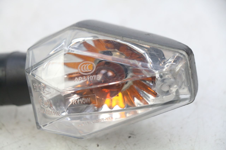 photo de FANALE POSTERIORE DESTRO SYM CROX 4T 50 (2016 - 2023) - Vista d'insieme del prodotto