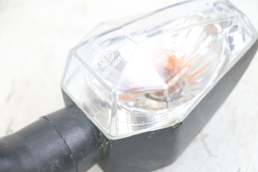 photo de FANALE POSTERIORE DESTRO SYM CROX 4T 50 (2016 - 2023) - Altra angolazione