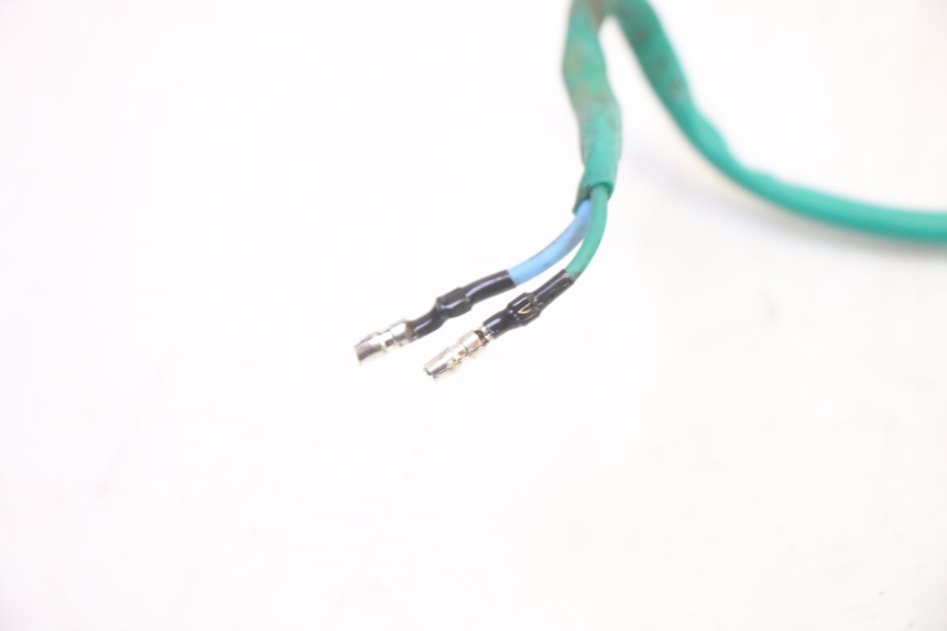 photo de FANALE POSTERIORE DESTRO SYM CROX 4T 50 (2016 - 2023) - Dettagli dei punti di fissaggio