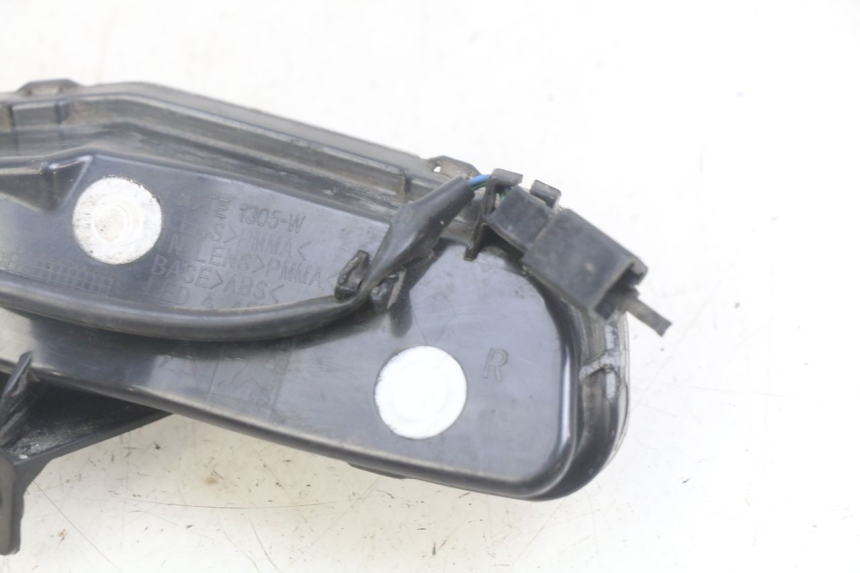 photo de FANALE POSTERIORE DESTRO PEUGEOT DJANGO 4T 50 (2014 - 2019) - Zoom sullo stato d'uso