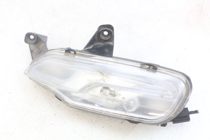 photo de FANALE POSTERIORE DESTRO PEUGEOT DJANGO 4T 50 (2014 - 2019) - Dettagli dei punti di fissaggio