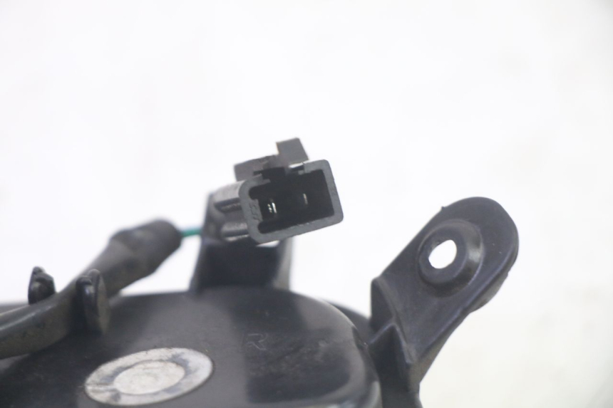 photo de FANALE POSTERIORE DESTRO PEUGEOT DJANGO 4T 50 (2014 - 2019) - Primo piano tecnico