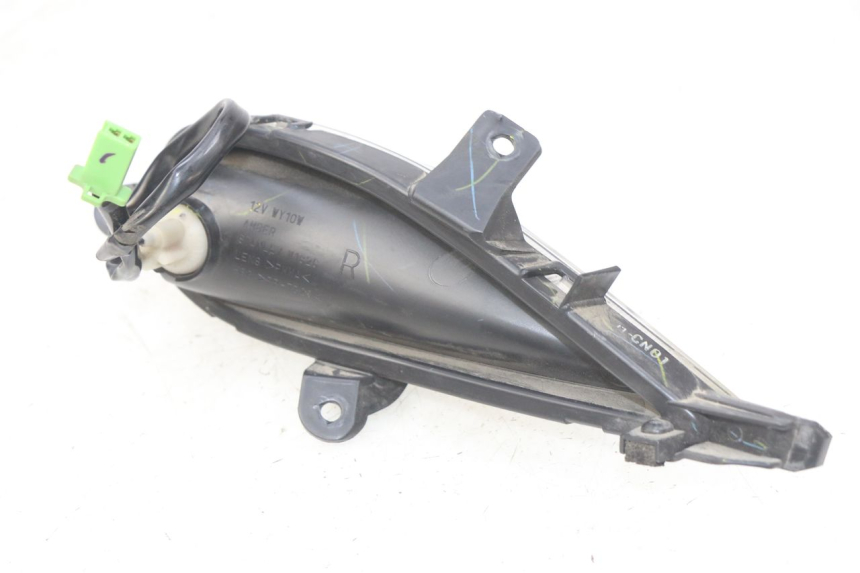 photo de FANALE POSTERIORE DESTRO YAMAHA D'ELIGHT DELIGHT 115 (2013 - 2017) - Zoom sullo stato d'uso