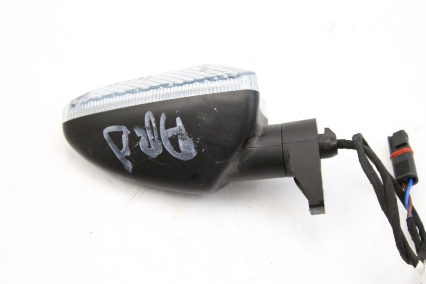 photo de FANALE POSTERIORE DESTRO BMW F GS K81 850 (2018 - 2023) - Altra angolazione